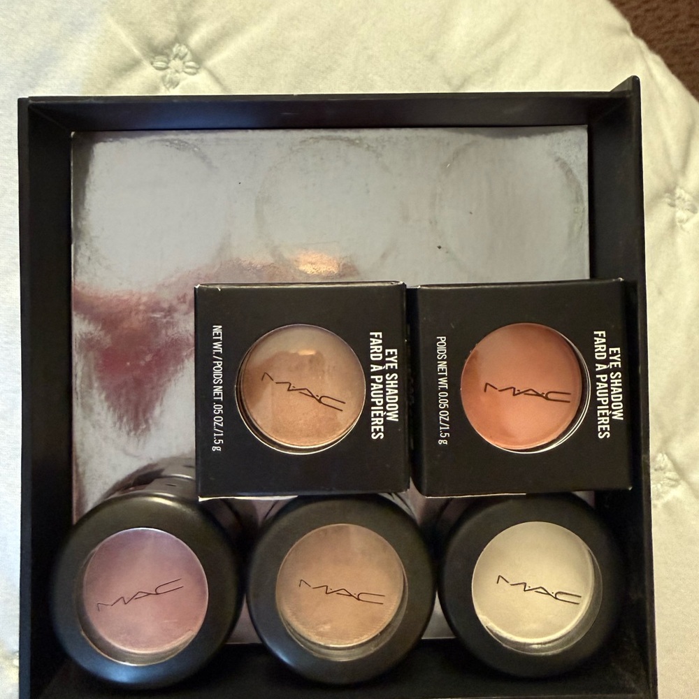 MAC Cosmetics
